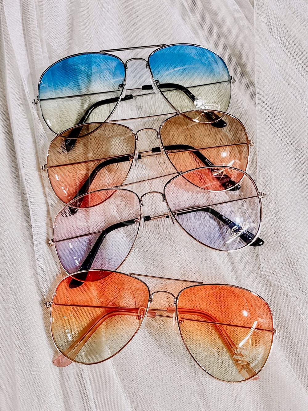 Gradient Aviator Sunglasses (Single Pair)